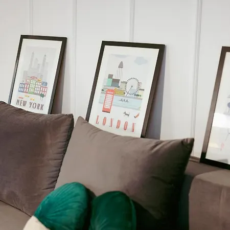 Apartment Sienna 67 - Bezplatny Parking - Free Parking - Piekny Widok - Better Warschau